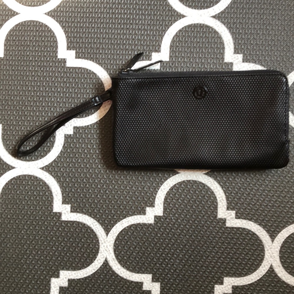 Lululemon wristlet